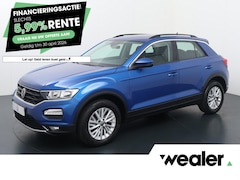 Volkswagen T-Roc - 1.0 TSI Style | 110 PK | Trekhaak | Achteruitrijcamera | Adaptive cruise control |