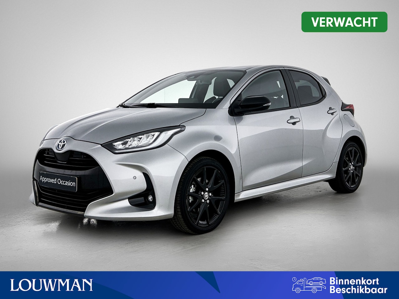 Toyota Yaris - 1.5 Hybrid Executive | Navigatie | Parkeersensoren voor+achter | Blind Spot Monitor | Onde - AutoWereld.nl