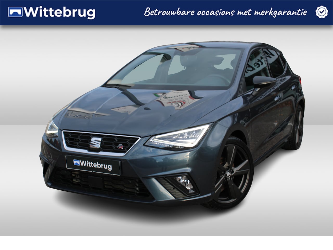SEAT Ibiza - 1.5 TSI 150pk DSG FR Business Intense Black Edition / Navigatie / LM 18 inch / Full LED / - AutoWereld.nl