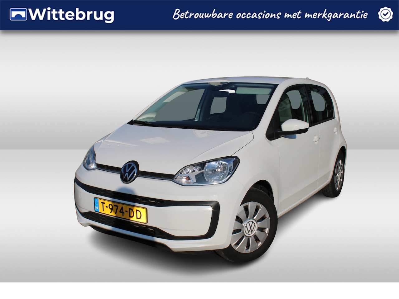 Volkswagen Up! - 1.0 65pk / Airco / DAB Garantie tot 06-06-2027 / Max 100.000km - AutoWereld.nl