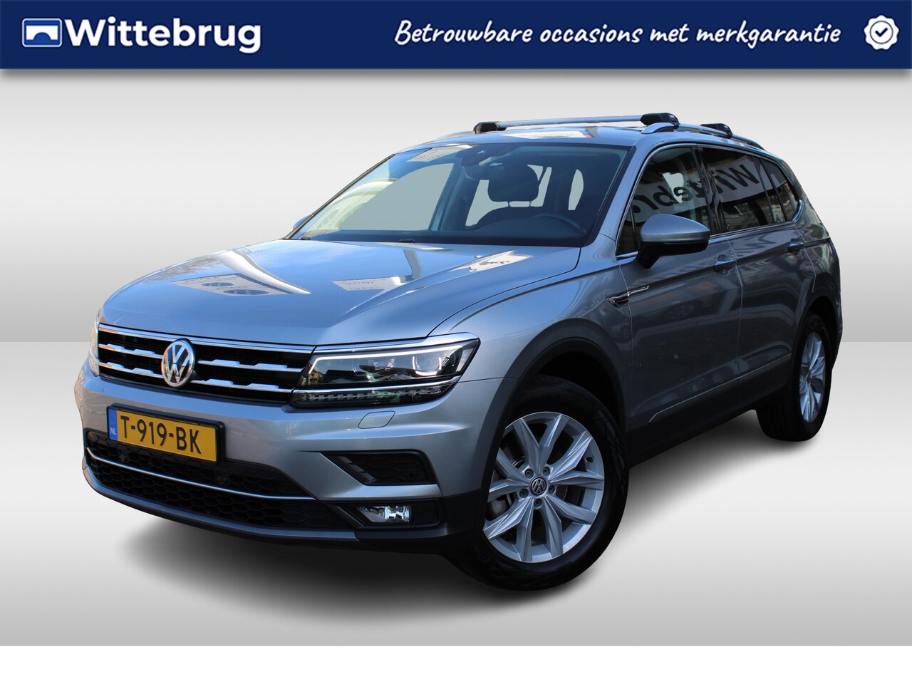 Volkswagen Tiguan Allspace - 1.5 TSI 150pk Highline 7 zitplaatsen DSG Automaat / Navigatie via APP / LM 18 inch / LED / - AutoWereld.nl