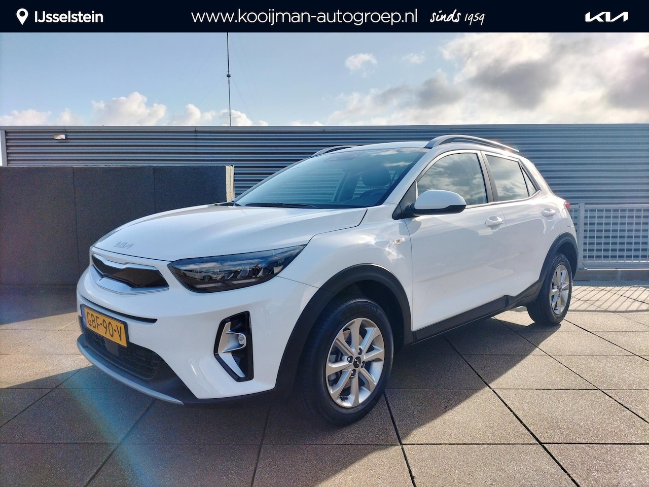 Kia Stonic - 1.0 T-GDi MHEV DynamicLine Clima / Navigatie / Camera - AutoWereld.nl