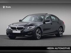 BMW 3-serie - 320e Business Edition Plus | Ambiente verlichting | Laserlight | Panoramadak | verwarmde v