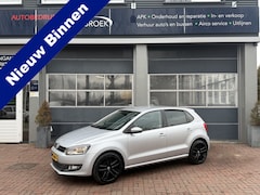 Volkswagen Polo - 1.4-16V Trendline Airco, Cruise, Cv, Radio/cd, 17Inch 5-deurs | Sportieve uitstraling incl