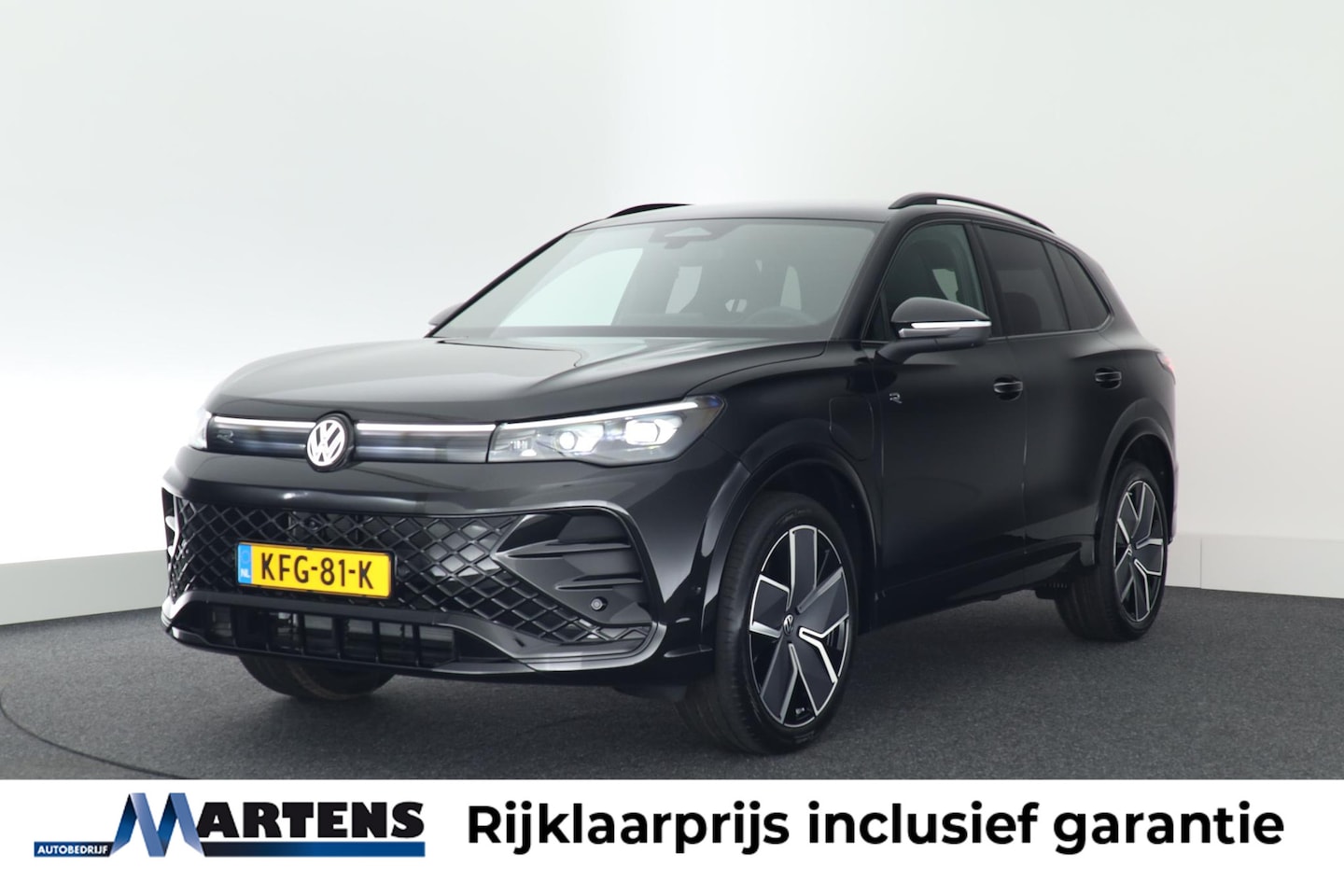 Volkswagen Tiguan - 1.5 272pk eHybrid R-Line Business Black Style 360Camera Head-Up Keyless Massage Carplay - AutoWereld.nl