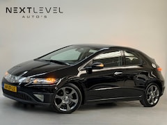 Honda Civic - 1.8 Executive AUTOMAAT PANO Cruise APK Leder