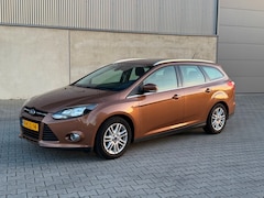 Ford Focus Wagon - 1.0 EcoBoost Titanium NAVIGATIE+CRUISE+PDC+TREKHAAK