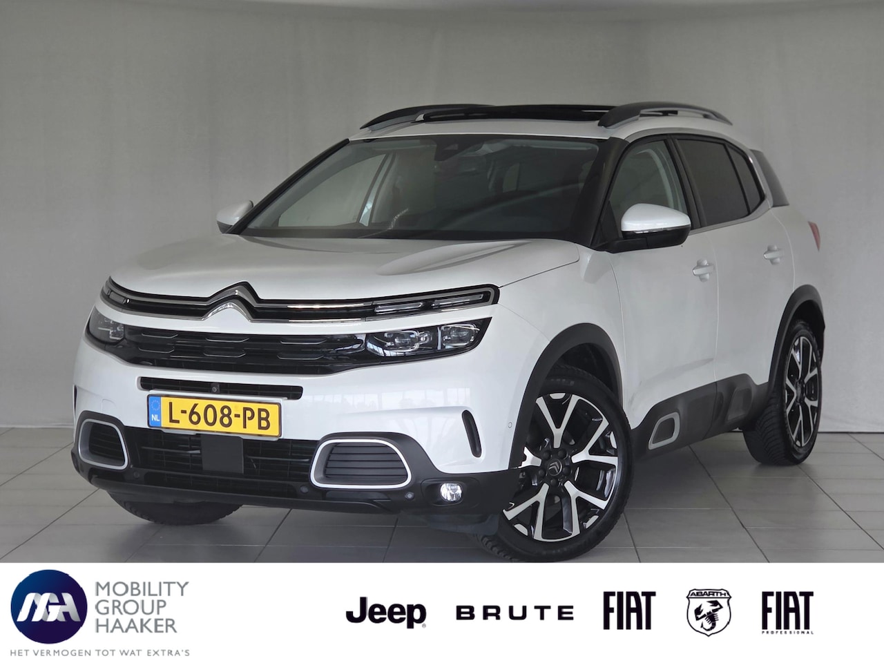 Citroën C5 Aircross - 1.2 PureTech Business Plus | Trekhaak | Schuif-Kanteldak | Stoelverwarming - AutoWereld.nl