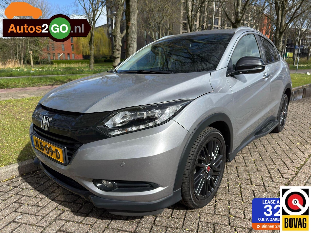 Honda HR-V - 1.5 i-VTEC Executive Black edition - AutoWereld.nl