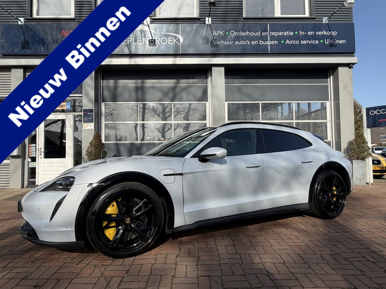 Porsche Taycan Cross Turismo - Turbo S 93 kWh Bj 2022 626pk Dealer onderhouden !! - AutoWereld.nl