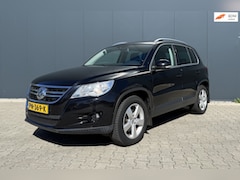 Volkswagen Tiguan - 1.4 TSI Sport&Style 4Motion Airco Cruise Trekhaak