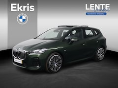 BMW 2-serie Active Tourer - 220i M Sportpakket | Harman-Kardon | Innovation Pack | Panoramadak | Comfort Access | Head