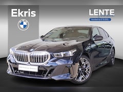 BMW 5-serie - Sedan 550e xDrive | M Sportpakket | Innovation Pack | Comfort Pack | Lentevoordeel