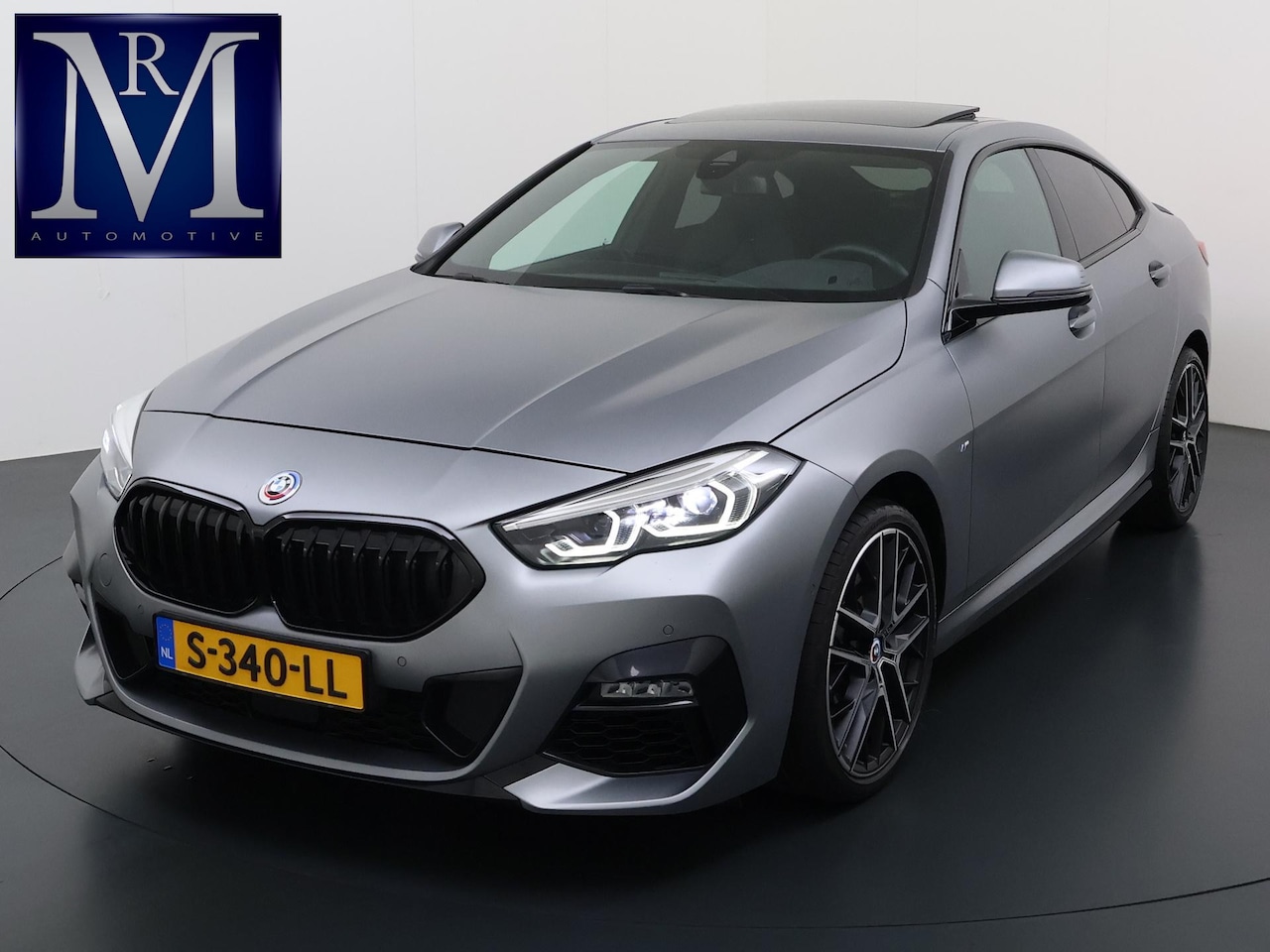 BMW 2-serie Gran Coupé - 220i VAN € 38.900,- VOOR € 35.877,- UW LENTEVOORDEEL € 3.023,-! | M-SPORT| BOMVOL! | HARMA - AutoWereld.nl
