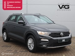 Volkswagen T-Roc - 1.0 TSI Leer Camera CarPlay PDC Parkeersensoren