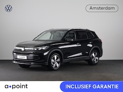 Volkswagen Tiguan - 1.5 eHybrid Life 204 PK | Navigatie | Wegklapbare trekhaak | Verlengde garantie