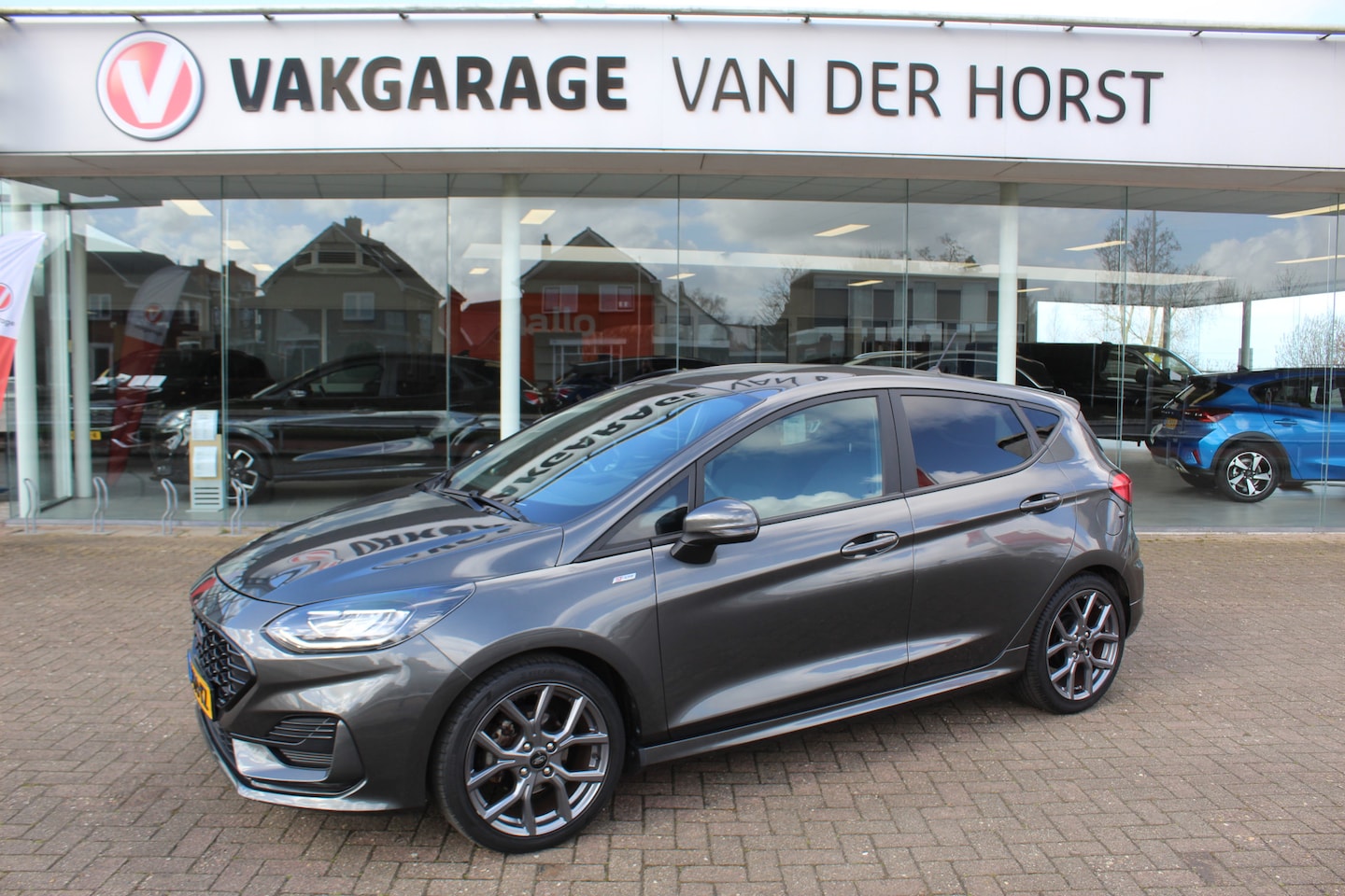 Ford Fiesta - 1.0-125pk EcoBoost Mild-Hybrid ST-Line. Luxe, sportieve en goed onderhouden Fiesta ! Autm. - AutoWereld.nl