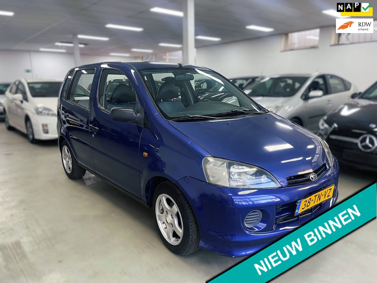 Daihatsu Young RV - 1.3-16V XTi 1.3-16V XTi - AutoWereld.nl