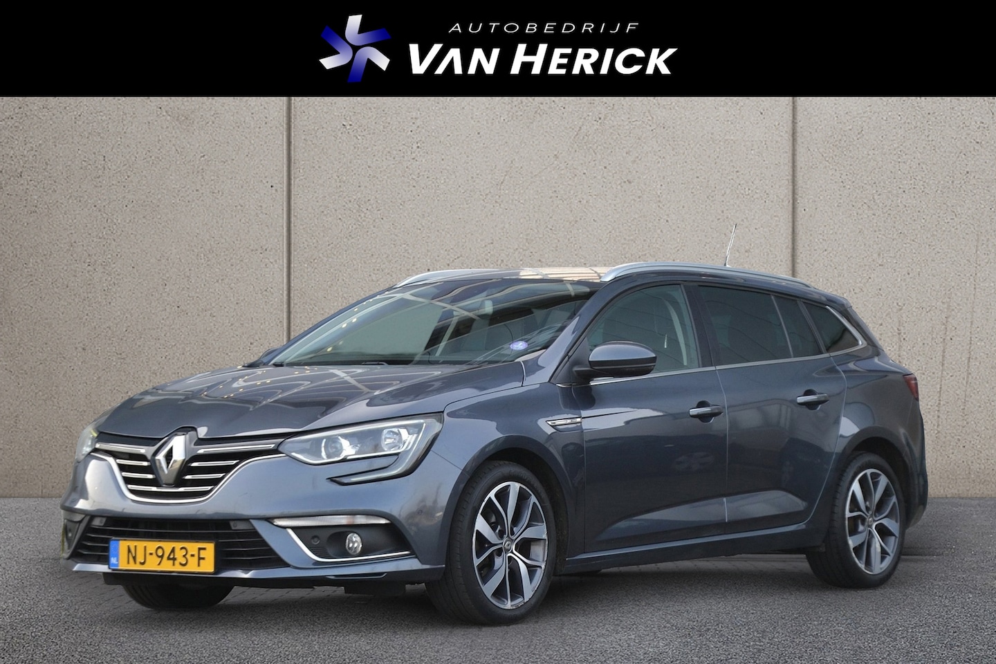 Renault Mégane Estate - 1.2 TCe Bose 131PK | Navigatie | Achteruitrijcamera | Parkeersensoren V+A - AutoWereld.nl