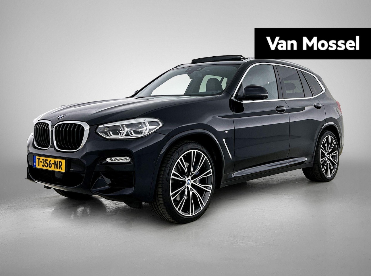 BMW X3 - xDrive30i High Executive | WORDT VERWACHT | M-PAKKET | PANORAMADAK | HARMAN KARDON | STUUR - AutoWereld.nl