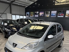 Peugeot 107 - 1.0-12V XS