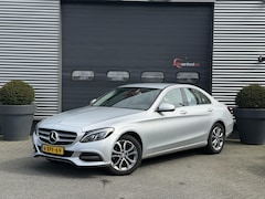 Mercedes-Benz C-klasse - 180 Ambition | Navigatie | Camera | Cruise Control | Xenon | Lichtmetalen Velgen |