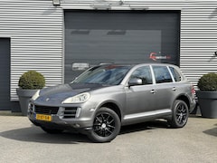 Porsche Cayenne - 3.6 | Carplay | Xenon | Memory Stoelen | Trekhaak | 19 Inch Lichtmetalen Velgen |