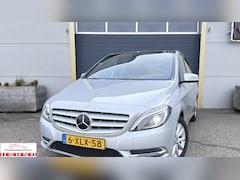 Mercedes-Benz B-klasse - 200 Prestige, Panoramadak, Leder, Memorystoelen