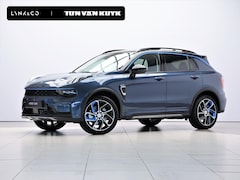 Lynk & Co 01 - 1.5 / Carplay / Camera / Adaptive Cruise / Panoramadak / Dodehoekdetectie / Stoelverwarmin