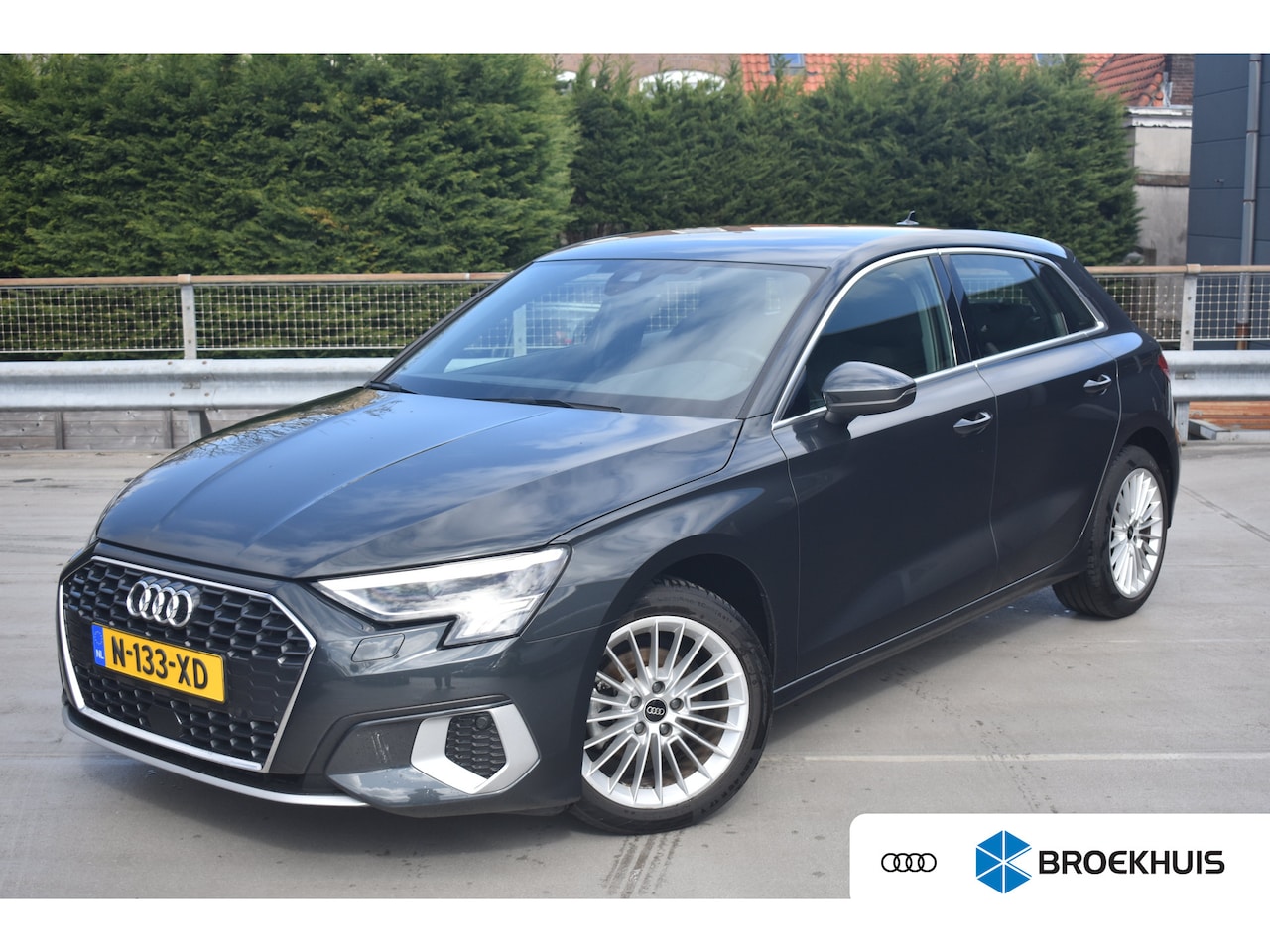 Audi A3 Sportback - 30 TFSI Advanced edition | Cruise Control | Verwarmbare voorstoelen | Afneembare trekhaak - AutoWereld.nl