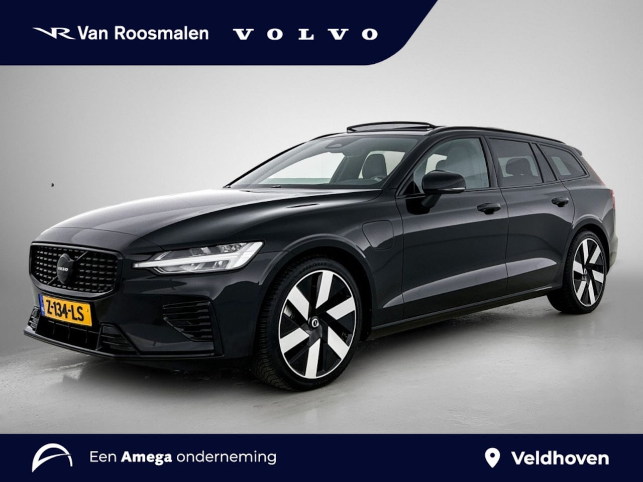 Volvo V60 - T6 Plus Dark | Pano | Sport Leder | Camera | trekhaak | 19 inch - AutoWereld.nl