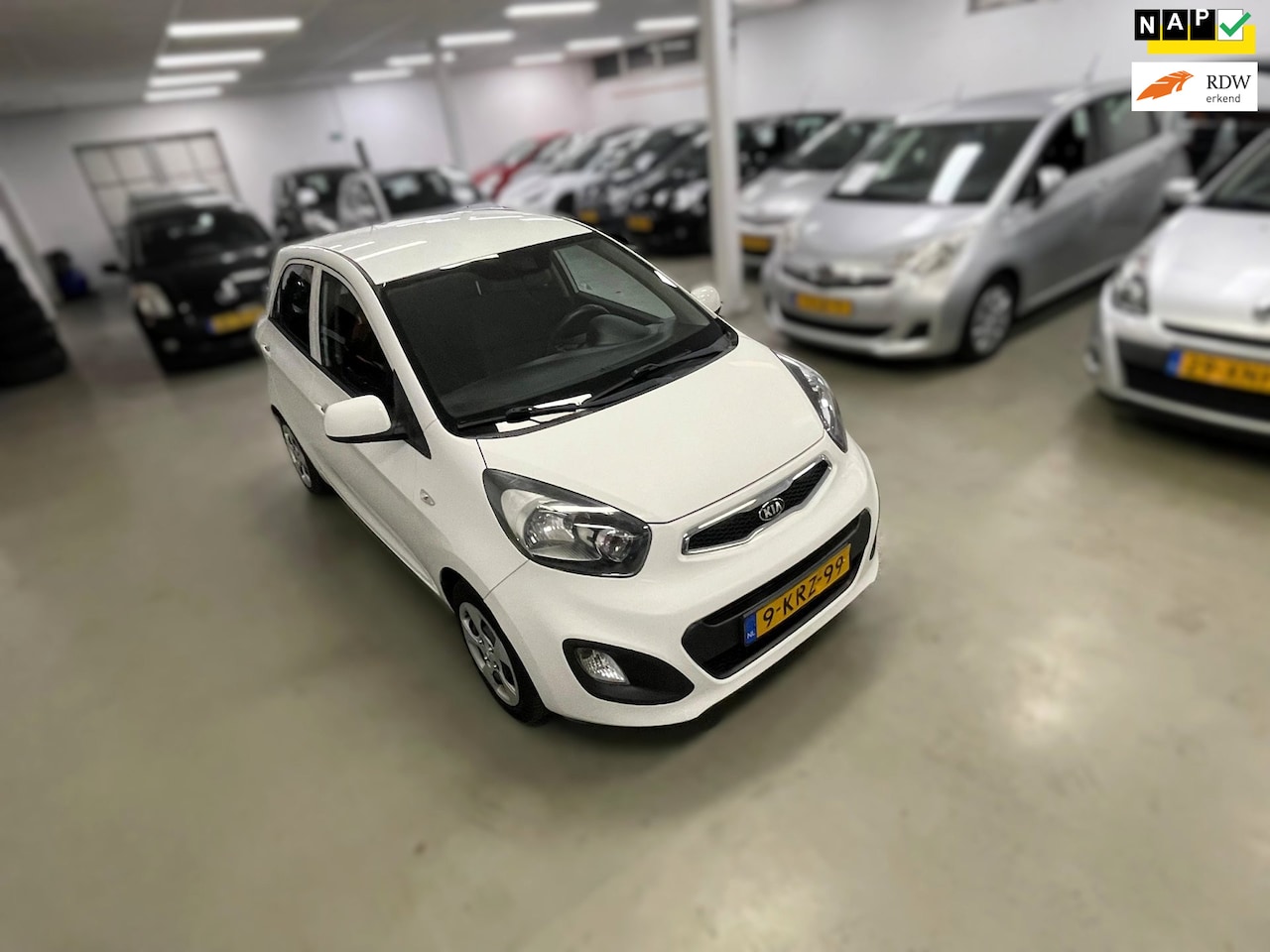 Kia Picanto - 1.0 CVVT ISG Comfort Pack 1.0 CVVT ISG Comfort Pack - AutoWereld.nl