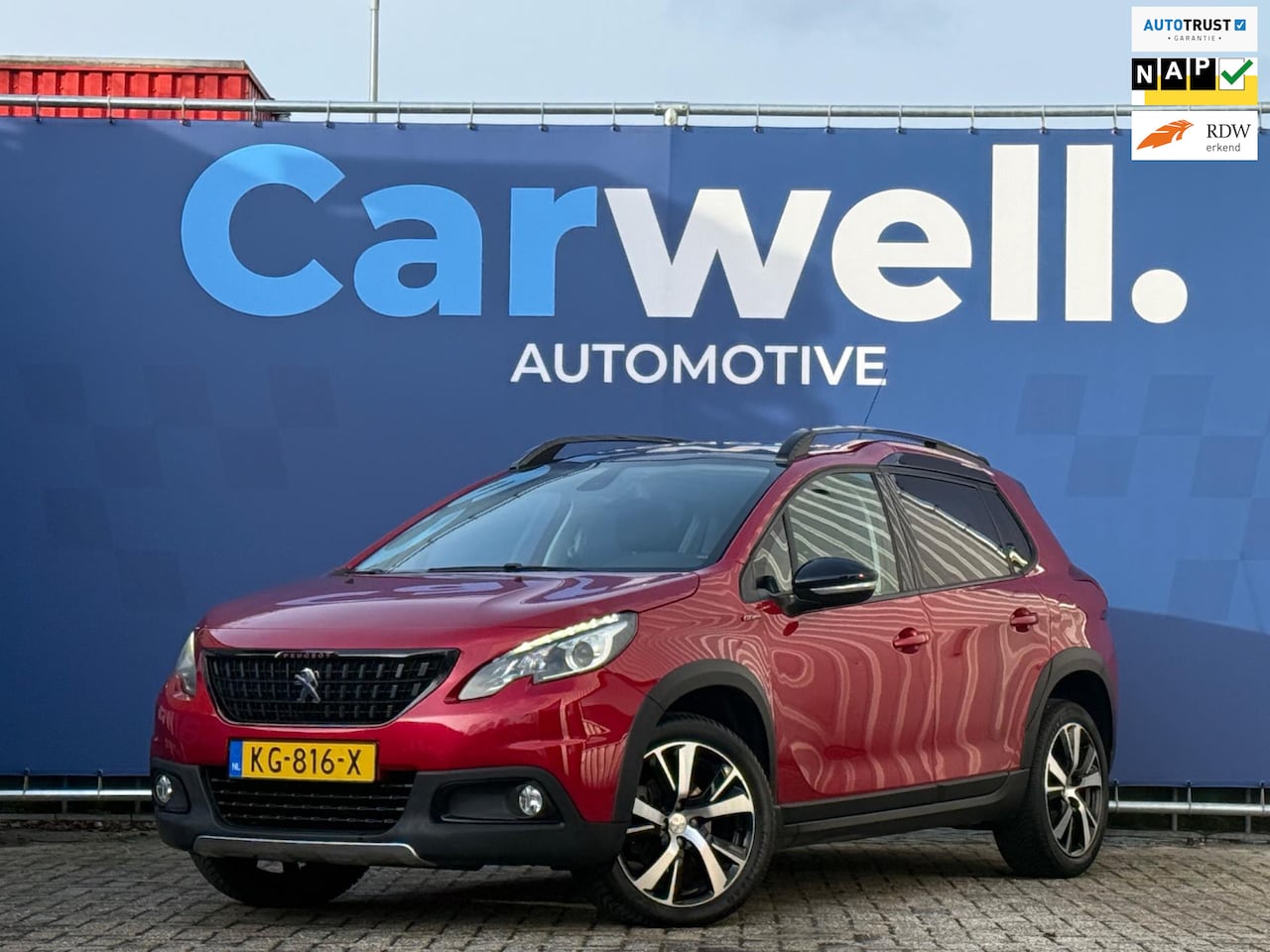 Peugeot 2008 - 1.2 PureTech GT-line (130PK)1e Eigenaar,Trekhaak,Leder,Navi,Climate,Cruise,Pano,Camera,PDC - AutoWereld.nl