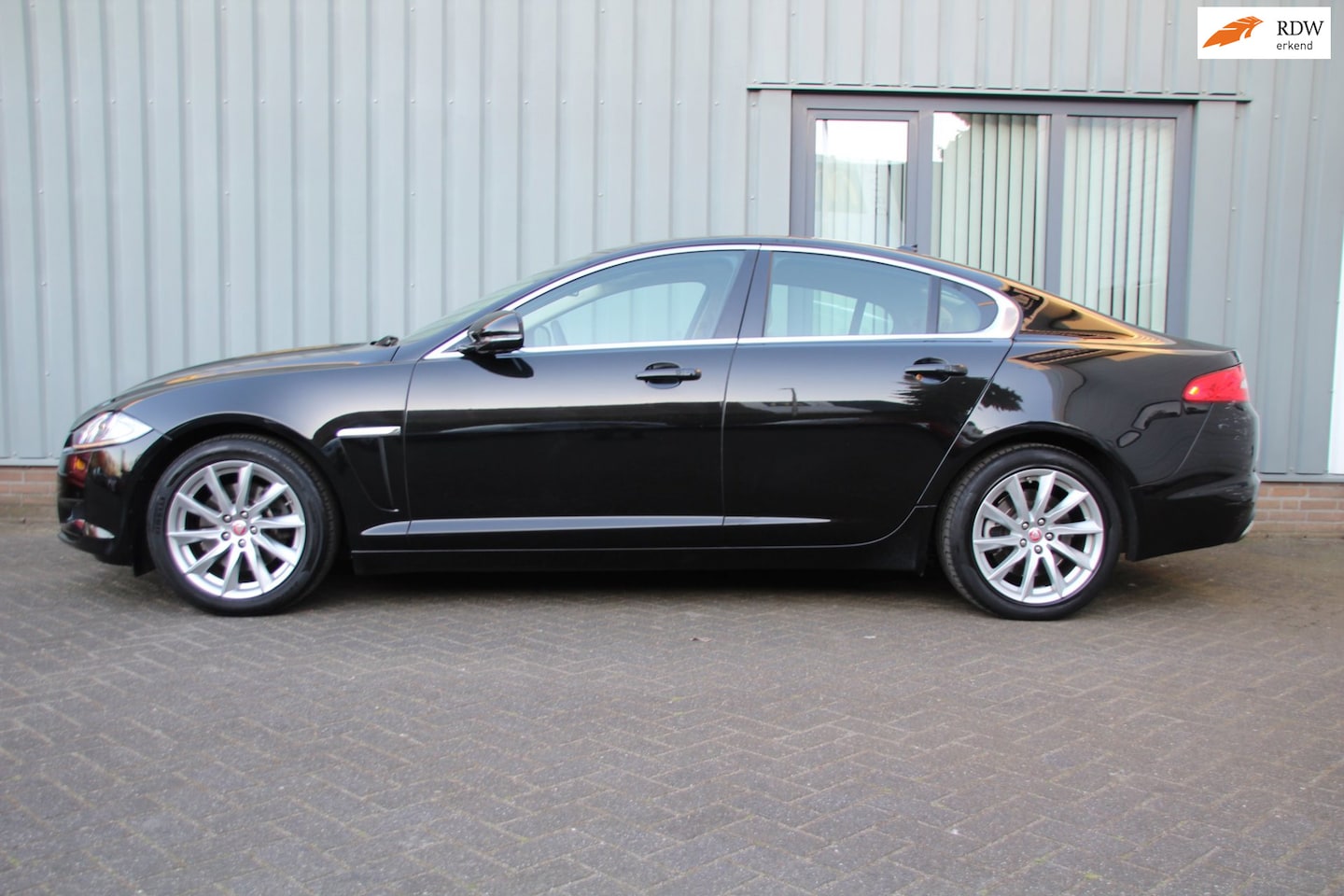Jaguar XF - 2.0T Premium Edition 177 KW 76000 kms - AutoWereld.nl