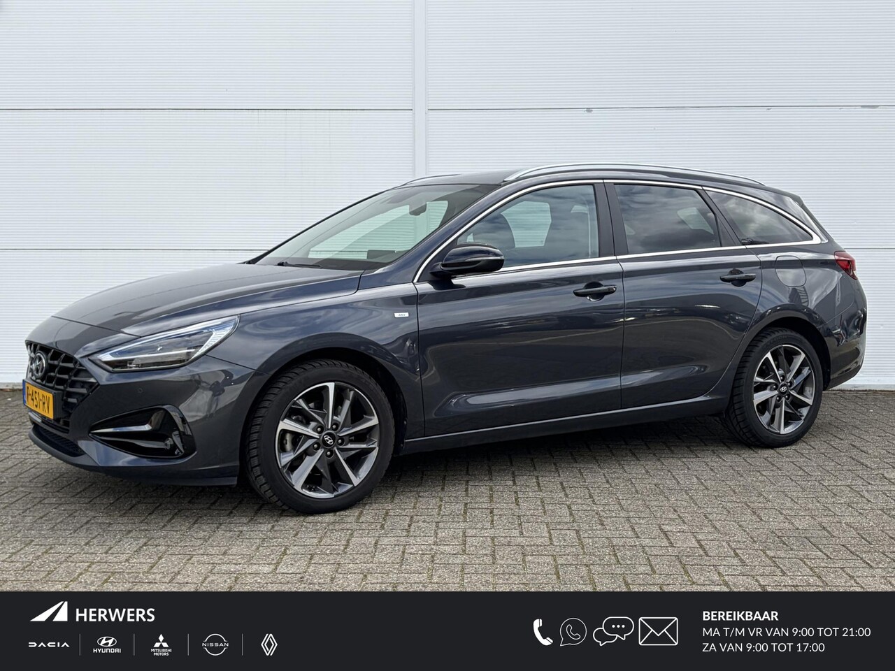 Hyundai i30 Wagon - 1.5 T-GDi MHEV Premium / Airco (automatisch) / Apple Carplay/Android Auto / Cruise control - AutoWereld.nl