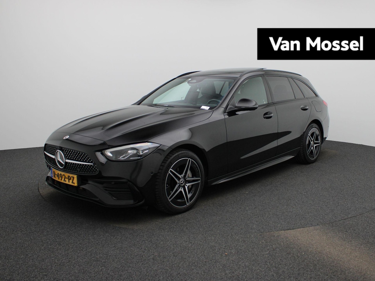Mercedes-Benz C-klasse Estate - 300 e AMG Line | PANORAMA/SCHUIF-KANTELDAK | NIGHT PAKKET | SFEERVERLICHTING | CAMERA | ST - AutoWereld.nl