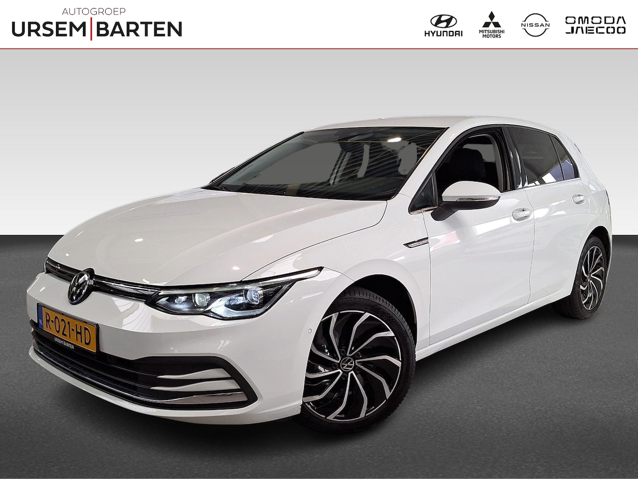 Volkswagen Golf - 1.5 TSI Style IQ Light | Memory Seat | Blind Spot | Achteruitrijcamera | Stoelverwarming | - AutoWereld.nl