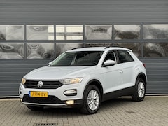 Volkswagen T-Roc - 1.0 TSI STYLE I NAVIGATIESYSTEEM I AIRCONDITIONING I ADAPTIVE CRUISE CONTROL