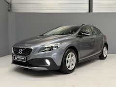 Volvo V40 Cross Country - T4 Momentum Automaat|Xenon|Adapt-Cruise|Blis