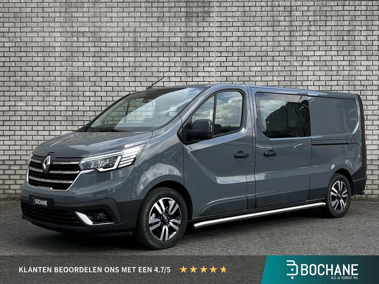 Renault Trafic - 2.0 dCi 150 T29 L2H1 DC Luxe | Achteruitrijcamera | Trekhaak | Zijschuifdeur L+R | Apple C - AutoWereld.nl