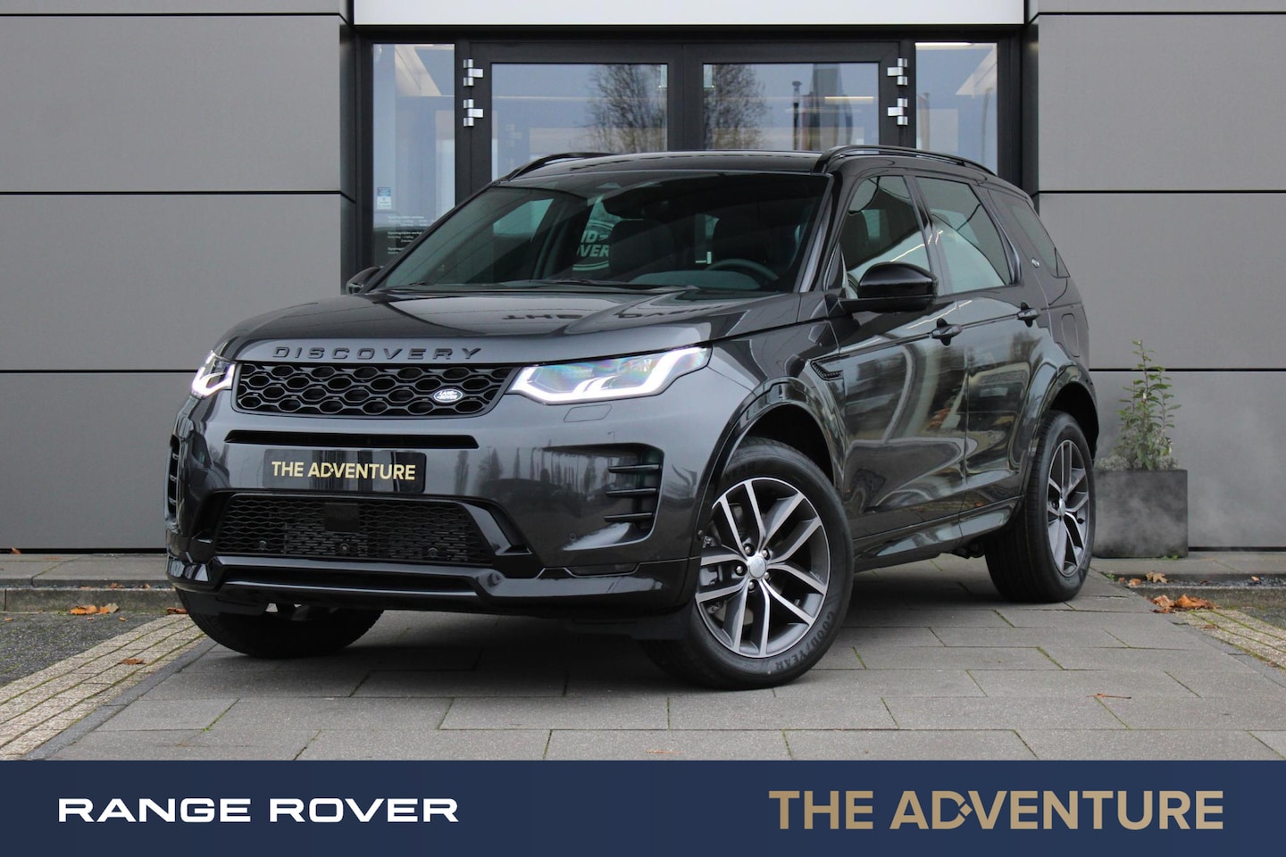 Land Rover Discovery Sport - P270e Landmark | Pano | Trekhaak | Cold Climate - AutoWereld.nl