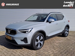 Volvo XC40 - 2.0 B3 Essential AUTOMAAT | Stuurverwarming | Stoelverwarming | Adaptieve Cruise | Apple C