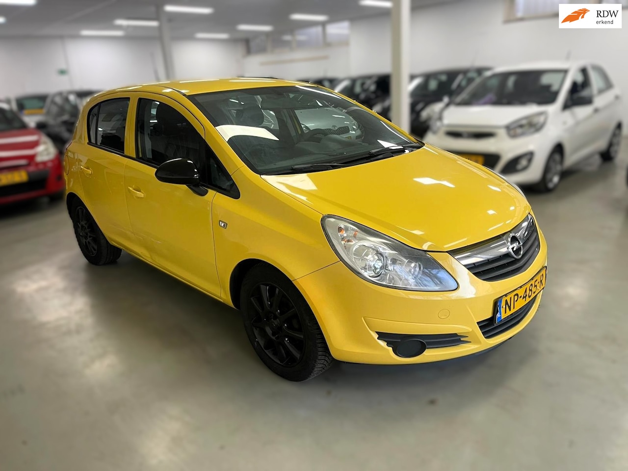 Opel Corsa - 1.4-16V Business Sport 1.4-16V Business Sport - AutoWereld.nl