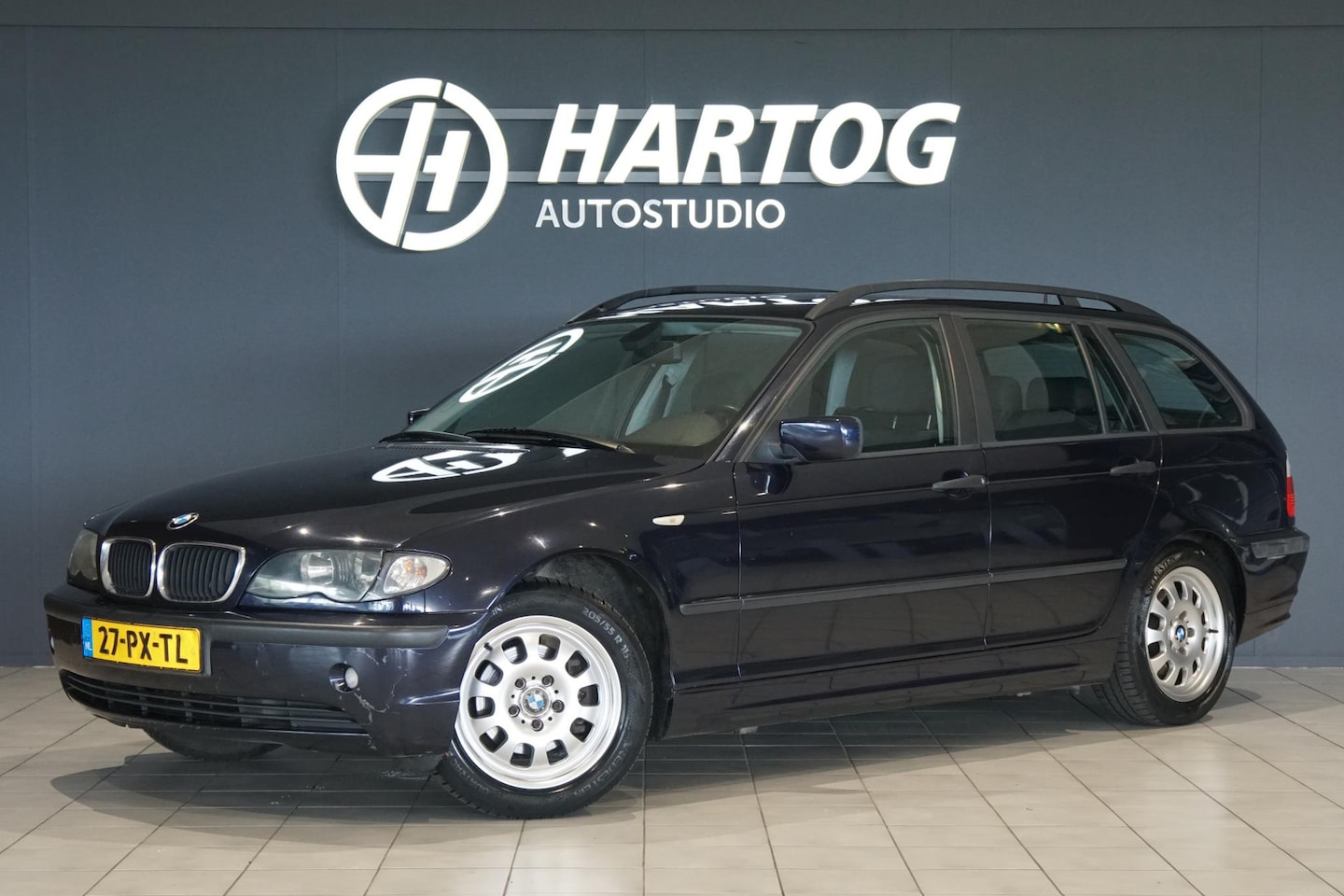BMW 3-serie Touring - 316i Black&Silver II + SPORTSTOELEN / NAVIGATIE / CRUISE CONTROL - AutoWereld.nl