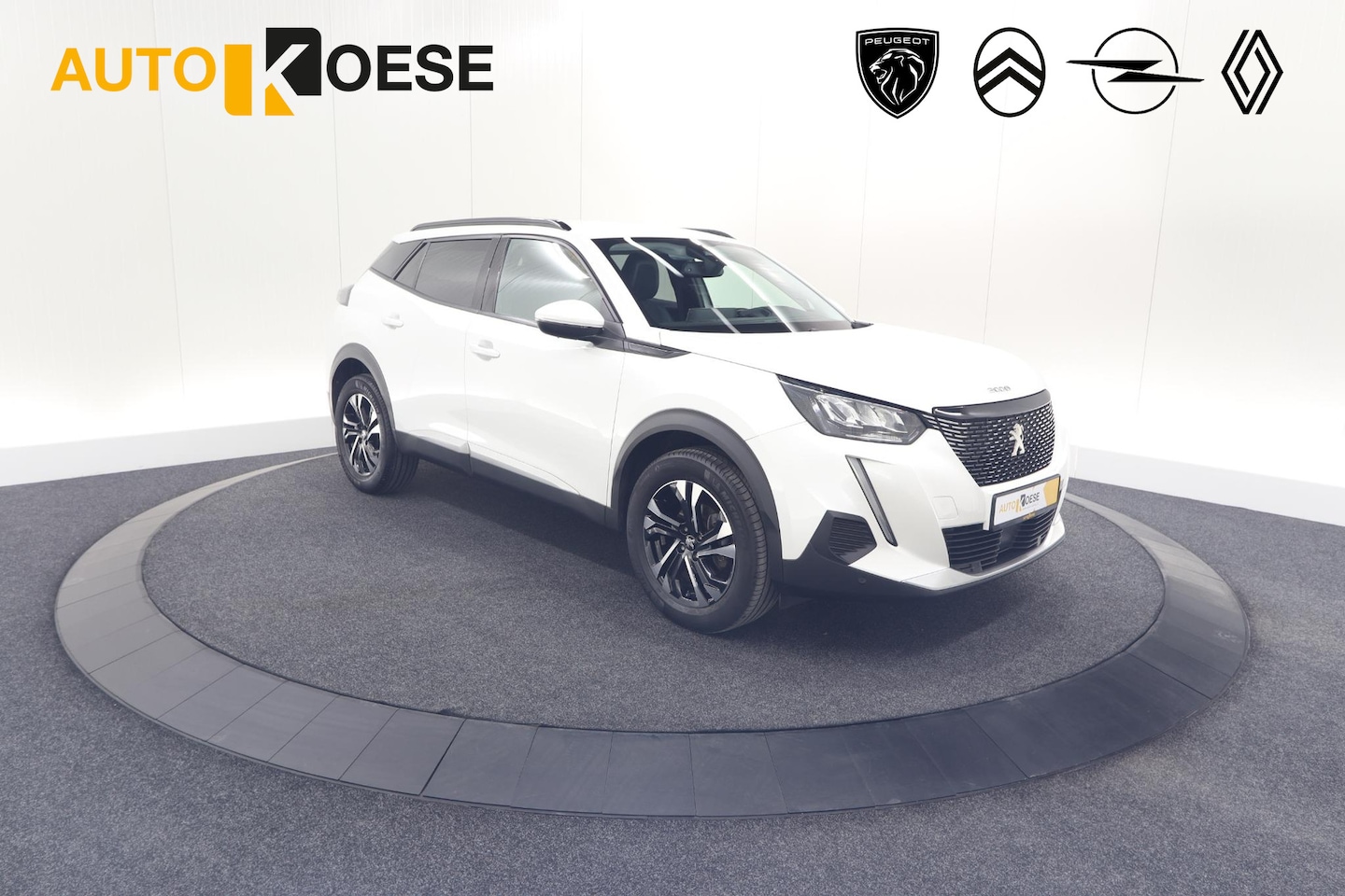 Peugeot 2008 - PureTech 130 Allure | Camera | Adaptieve Cruise Control | Stoelverwarming - AutoWereld.nl