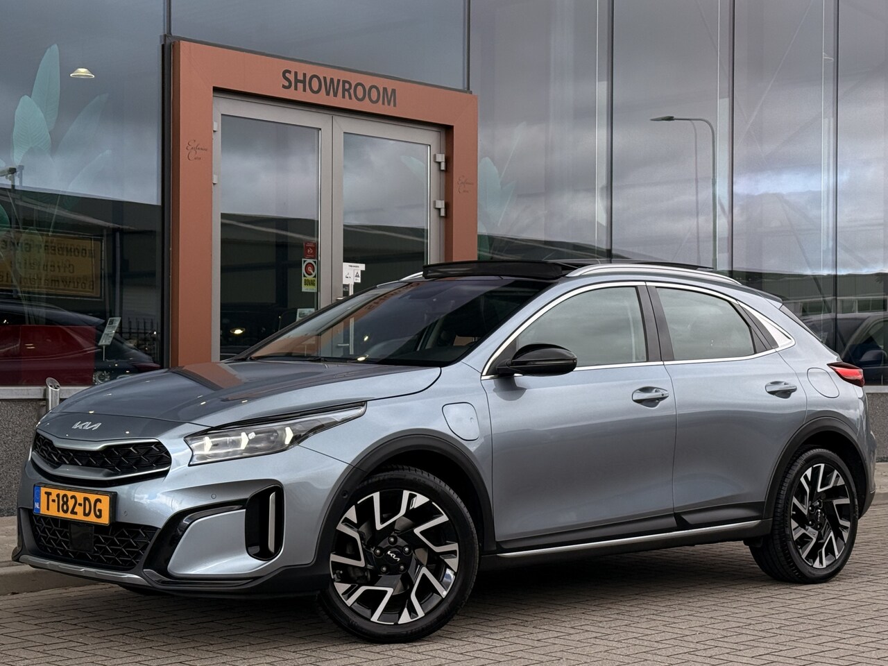 Kia XCeed - 1.6 GDi PHEV DynamicPlusLine | Facelift | Pano | ACC |Stoel/Stuur Verwarming | - AutoWereld.nl