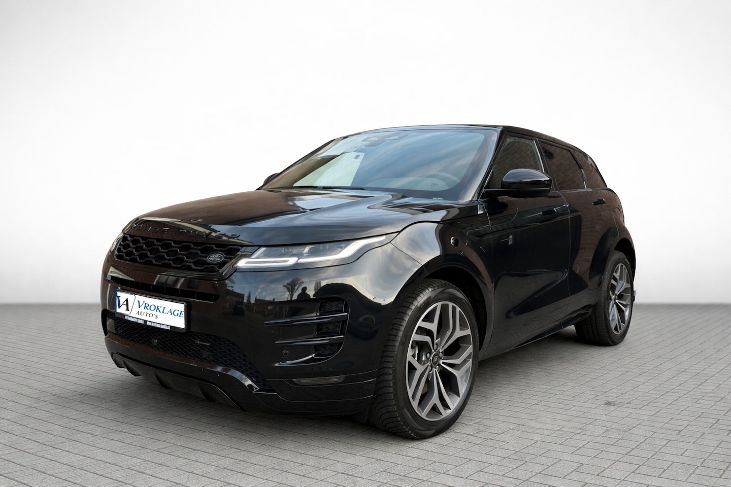 Land Rover Range Rover Evoque - 2.0 P300e AWD R-Dynamic HSE Panodak Trekhaak - AutoWereld.nl