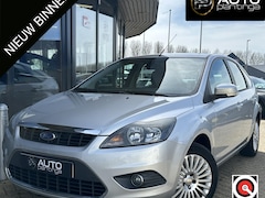 Ford Focus - 1.6 Titanium 101PK | Nette Staat | D-Riem is Recent Vervangen | Trekhaak | Climate Control