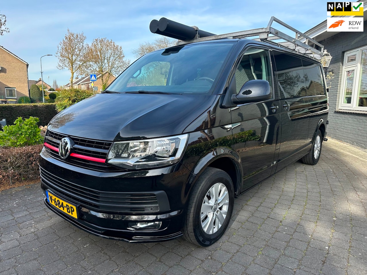 Volkswagen Transporter - 2.0 TDI L2H1 2.0 TDI L2H1, DSG, 2x Schuifdeur, Trekhaak - AutoWereld.nl