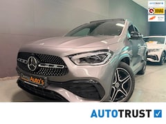 Mercedes-Benz GLA-Klasse - 250 e AMG SOH-TEST/ PANO/LEDER/H-UP/STOEL-M/BURMESTER/BAB/CARPLAY/SFEERVERL///